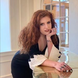 Meet your Posher, Ciara